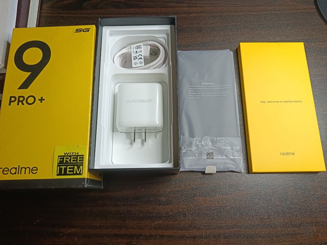 Realme 9 Pro+ BRAND NEW (Category: Realme) located in Meycauayan. Submitted by xilenft (Listing ID 1445025548, Image 2). Description: Before : ₱23,990 Now : ₱15,999 ✅ Rush Sale! Aurora Green Color -Brand New -Complete -First Own -Untouched .