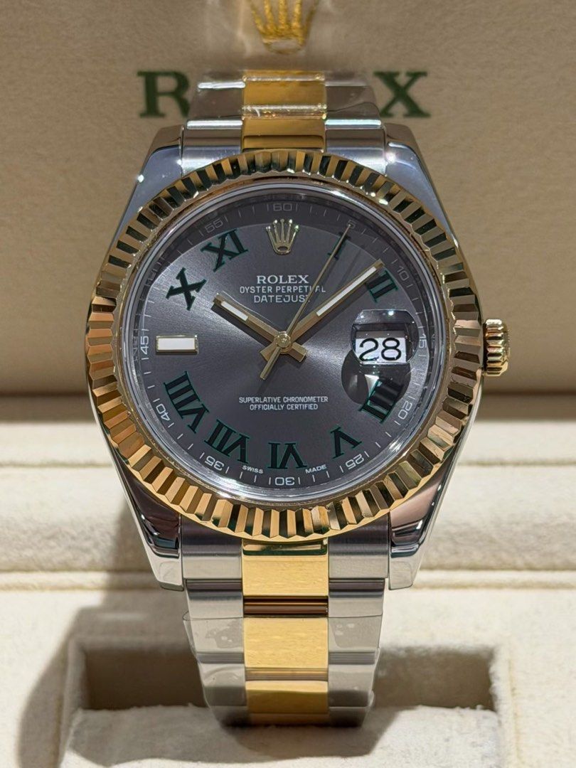 ROLEX Datejust (Category: Announcements) located in Kuala Lumpur. Submitted by kokkeong5661662 (Listing ID 1444892421, Image 1). Description: [Used like New Rolex Oyster Perpetual Datejust 41mm 2tone Yellow Gold 116333 2014 Wimbledon RM46,800 ] 💰 价钱 Price MYR ：46,800 ⌚ 名称 Model Name : Rolex Oyster Perpetual Datejust 41mm 2Tone Yellow Gold Fluted Bezel Oyster Band（日志） 🔖 型号 Reference Number : 116333 📜 保养 International warranty : 2014/3 🎁 全套齐 Fu