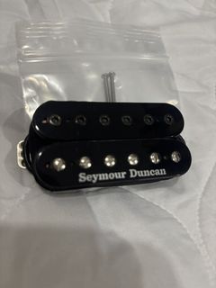 (Category: ) located in . Submitted by ezguitars (Listing ID 1444932570, Image 1). Description: .