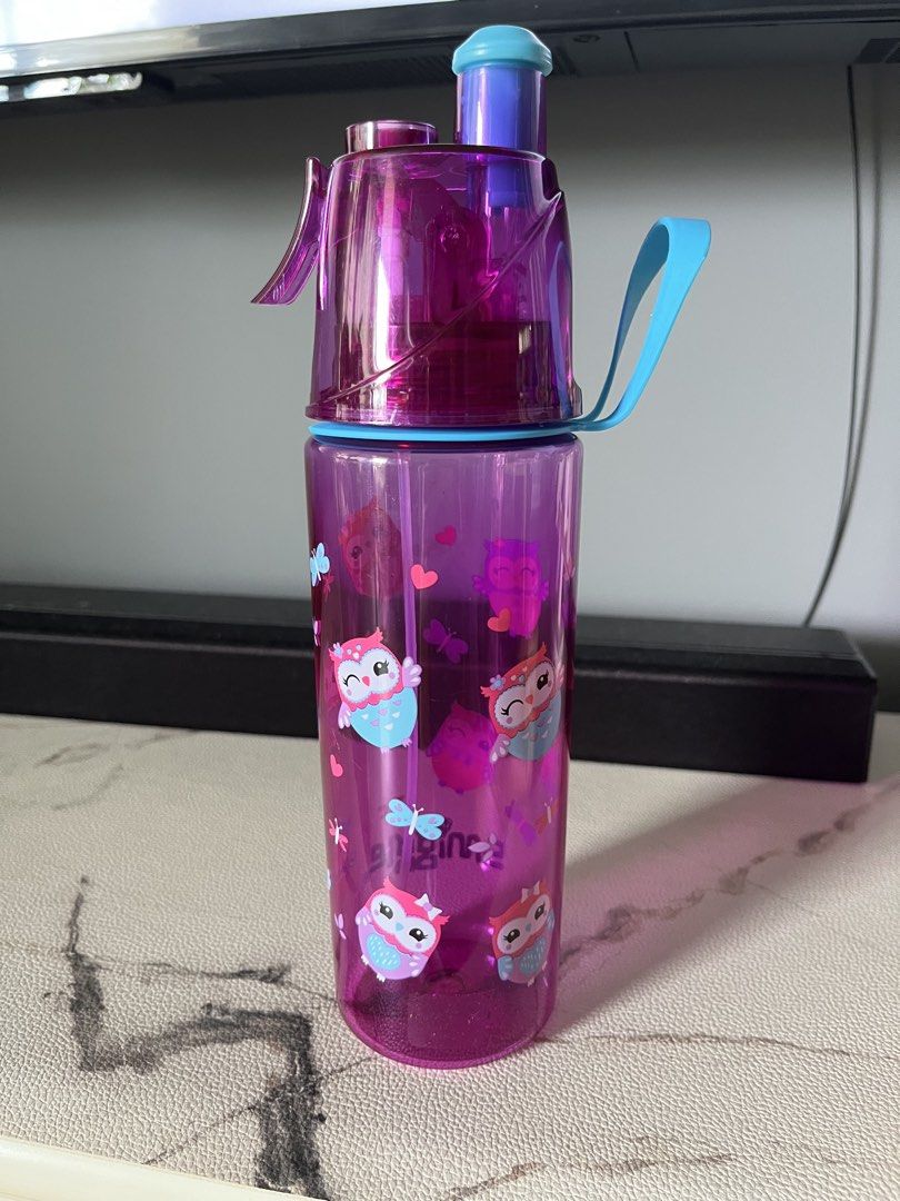 Smiggle Spray Water Bottle with Strap (Category: Water Bottles & Tumblers) located in Singapore. Submitted by shuoqi (Listing ID 1444886866, Image 1). Description: collection at yuan ching rd mailing top up $3.