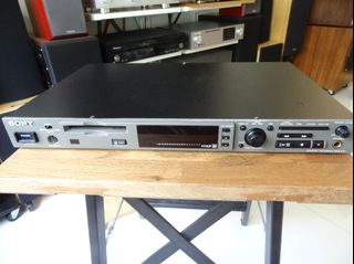 (Category: ) located in . Submitted by mcfostex (Listing ID 1444960122, Image 1). Description: .