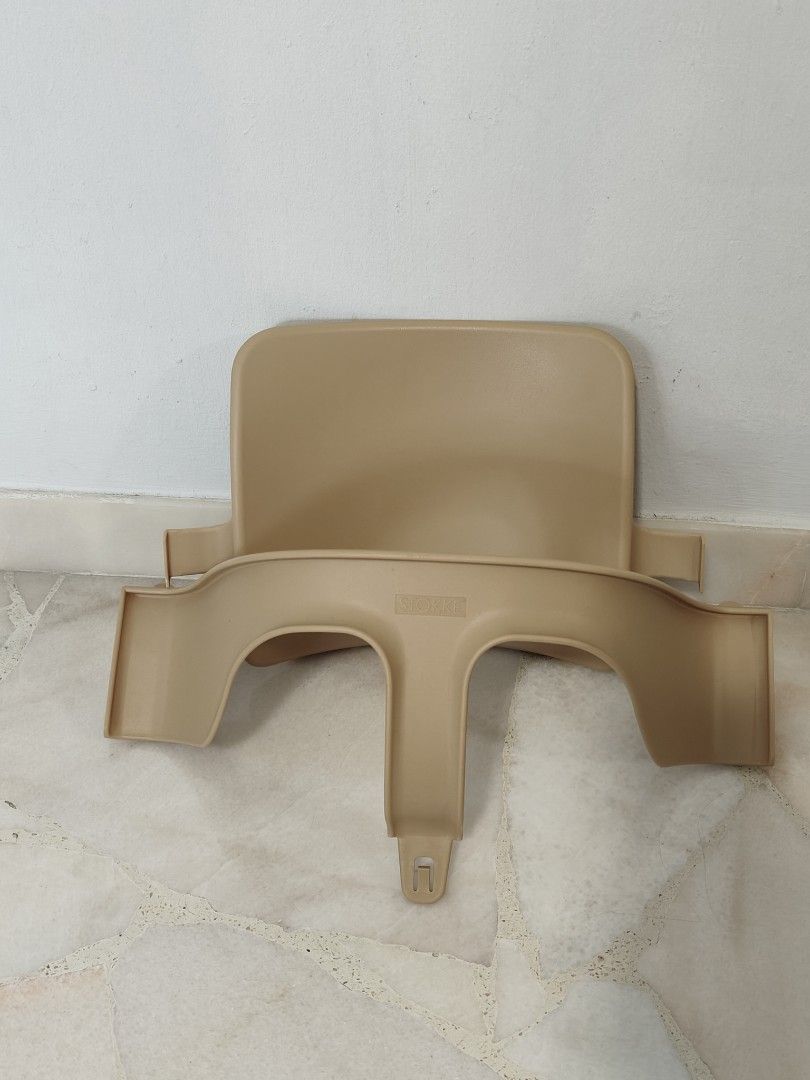 Stokke Tripp Trapp High Chair Seat Beige (Category: Baby High Chairs) located in Singapore. Submitted by xxshanxxs (Listing ID 1444986315, Image 1). Description: - Stokke Tripp Trapp beige baby insert - Attaches to Tripp Trapp chair - Safe and comfortable seating for baby - Ideal for starting solids and meal times - Easy to clean and maintain.