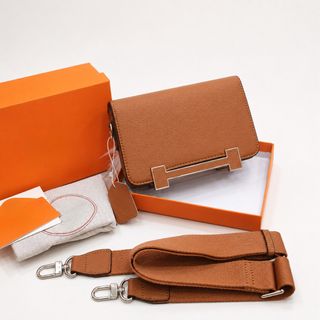 (Kategori: ) berada di . Dikirim oleh beaute_luxury (ID iklan 1444871336, Gambar 1). Deskripsi: .