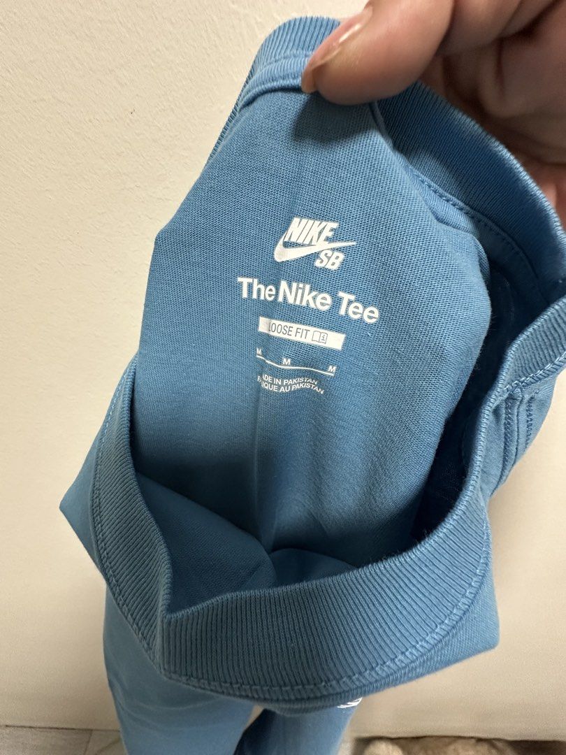 The Nike Tee (Category: Tshirts & Polo Shirts ) located in Pateros City. Submitted by stuffcornerph (Listing ID 1444988204, Image 3). Description: Brand new.. Washed but never worn Bought in US.
