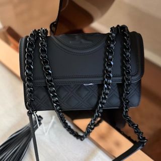 (Category: ) located in . Submitted by pshoppers. (Listing ID 1444860747, Image 1). Description: .