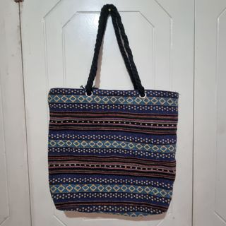 (Category: ) located in . Submitted by anne_finds (Listing ID 1444906900, Image 1). Description: .