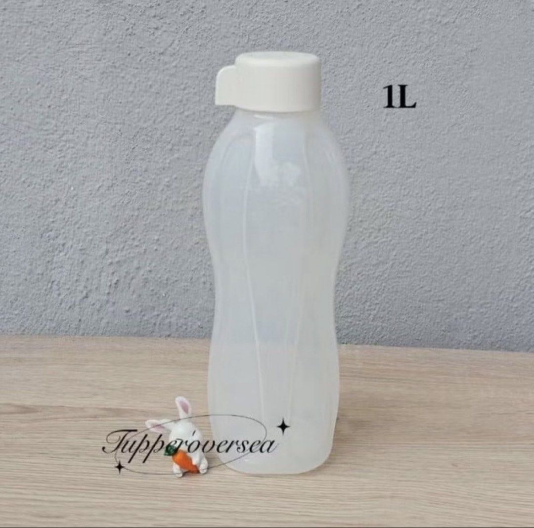 Tupperware 1L Water Bottle487386843552819200