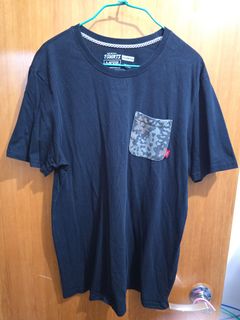 （分類：）位於 。 由 garyhuman 提交（商品編號 1444980760，圖片 1）。簡介： 。