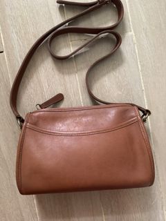 (Category: ) located in . Submitted by retrobags (Listing ID 1444920076, Image 1). Description: .