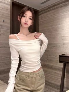 (Category: ) located in . Submitted by july_bae (Listing ID 1445025676, Image 1). Description: .