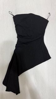 (Category: ) located in . Submitted by jbpl_clothes.shoes (Listing ID 1445015700, Image 1). Description: .