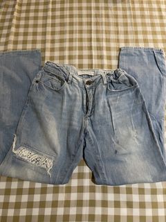 Ripped jeans Dijual | Beli 10,000+ Ripped jeans online | Carousell ...