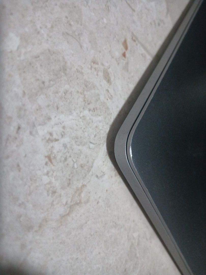 2017 15" MacBook Pro488816528631408642
