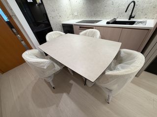 （分類：）位於 。 由 cherluxury 提交（商品編號 1445188382，圖片 1）。簡介： 。