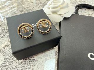 （分類：）位於 。 由 ilikebrands 提交（商品編號 1445052027，圖片 1）。簡介： 。