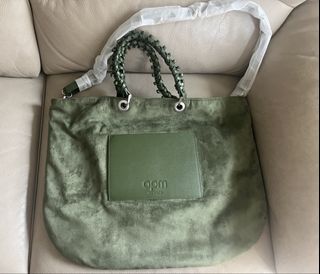 （分類：）位於 。 由 nalacat 提交（商品編號 1445149887，圖片 1）。簡介： 。