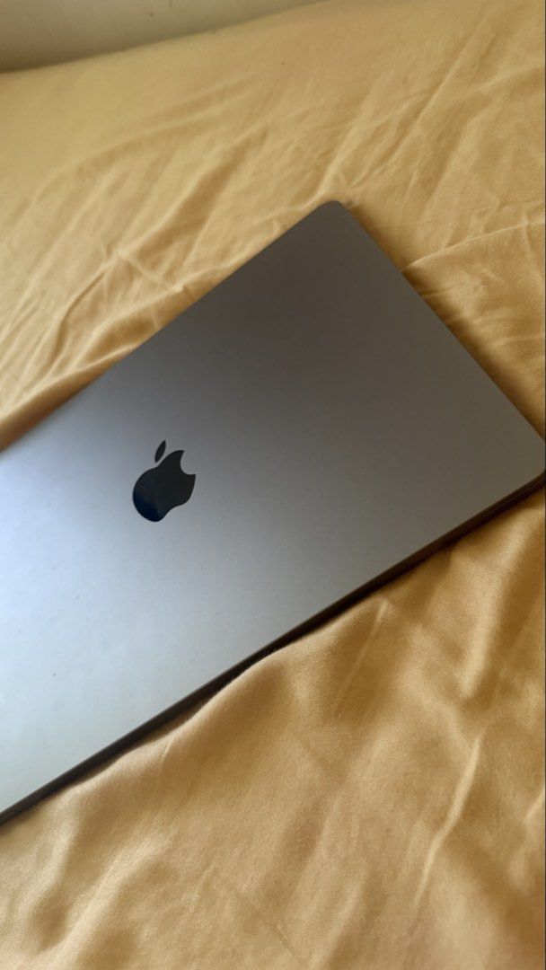 Apple MacBook Air M2 2023 256GB (Category: Laptops & Notebooks) located in Ubay. Submitted by rkives_ (Listing ID 1445081340, Image 2). Description: - MacBook Air with powerful M2 chip - Latest macOS Sonoma 14.3.1 installed - Sleek, lightweight design for ultimate portability - Ideal for students and professionals on the go - Great for everyday tasks like browsing, email, and document editing - Selling due to an upgrade - Loc: Bohol.