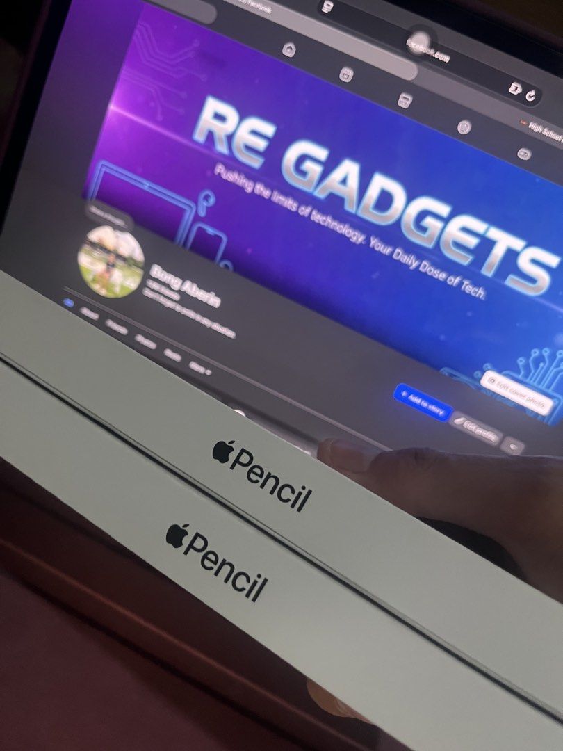 Apple pencil 2nd gen (Category: iPad) located in Santa Rosa. Submitted by regadgets (Listing ID 1445064908, Image 1). Description: All units are: ✅ Brand New Sealed ✅ Factory Sealed ✅ 100% Legit & Original.