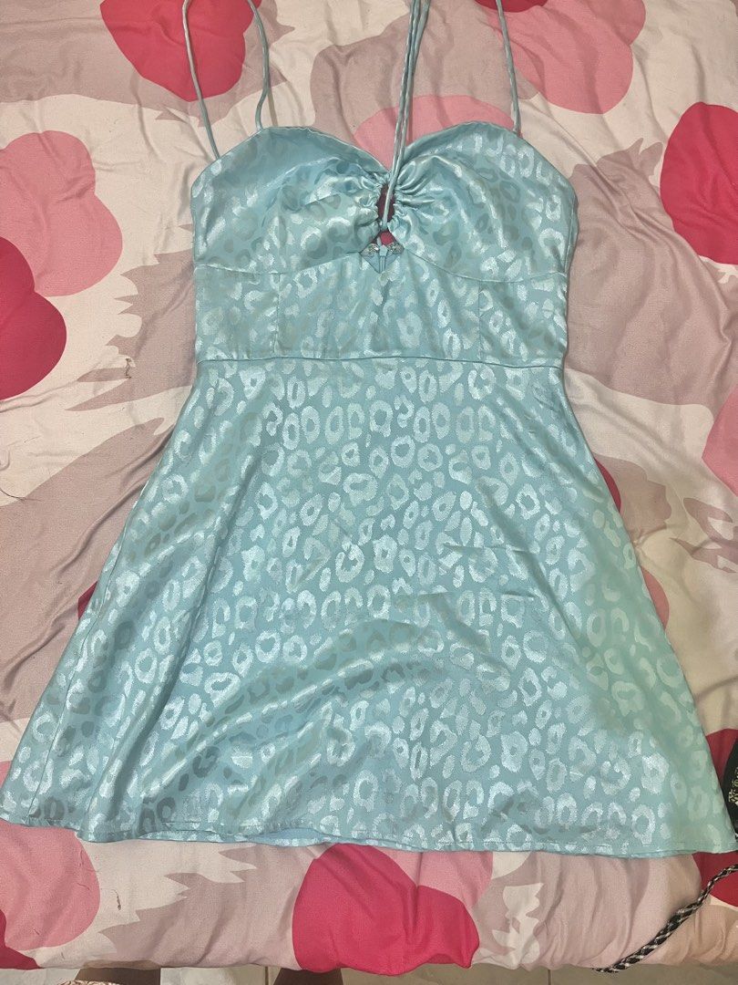 Aqua Blue Silk Dress - Small (Category: Dresses) located in Pasig City. Submitted by adies_apparel (Listing ID 1445075947, Image 2). Description: .