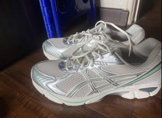 (Category: ) located in . Submitted by joleen.tan (Listing ID 1445139257, Image 1). Description: .