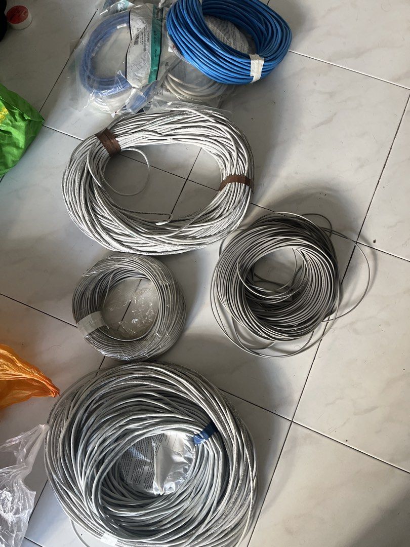 Assorted Network Cables (Cat5e/Cat6) and Junction Boxes488028090171412480