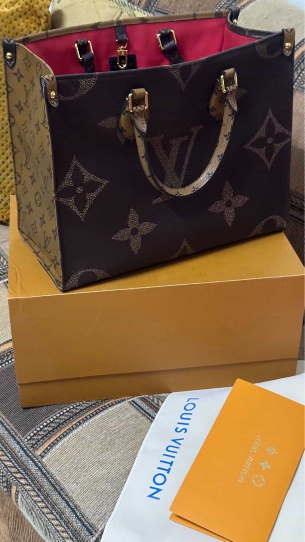 Authentic LV On The Go (Category: Luxury Bags & Wallets) located in Manila. Submitted by jd.mag (Listing ID 1445180266, Image 2). Description: LV OTG in Monogram Complete inclusions Size: MM Brand new-like condition. Bought in 2024. Price: Nego PM for more details.
