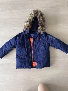 (Category: ) located in . Submitted by unihey (Listing ID 1445093506, Image 1). Description: .