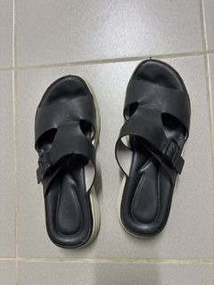 (Category: ) located in . Submitted by mnjbnamn (Listing ID 1445146930, Image 1). Description: .