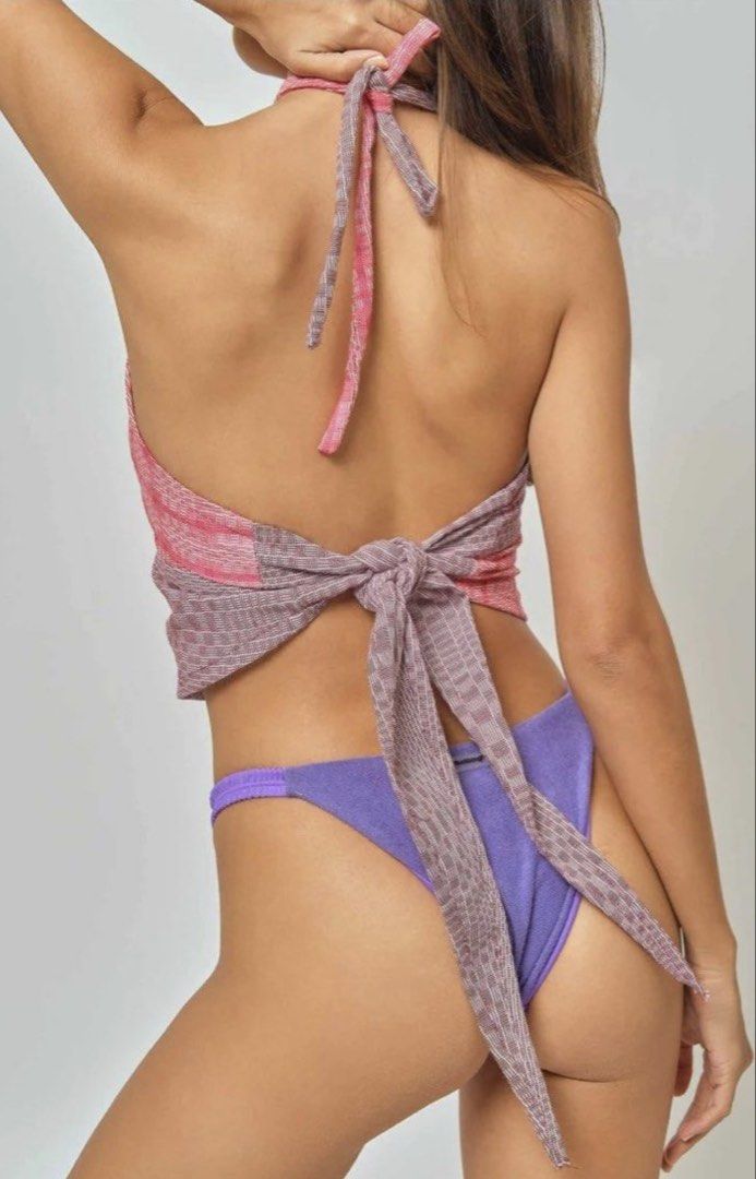 Blackbough Ofelia halter Top-S (Category: Bikinis & Swimsuits) located in Iloilo. Submitted by tttkhk (Listing ID 1445111898, Image 2). Description: .