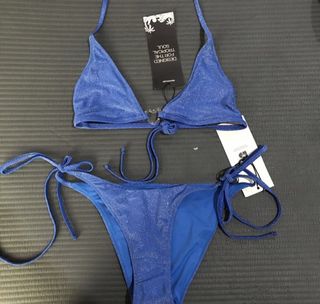 (Category: ) located in . Submitted by shopjules (Listing ID 1445128390, Image 1). Description: .