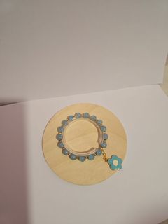 (Category: ) located in . Submitted by handmadestudio96 (Listing ID 1445121179, Image 1). Description: .