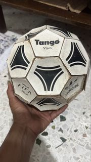 (Category: ) located in . Submitted by cikgu_bunga_antik (Listing ID 1445170895, Image 1). Description: .