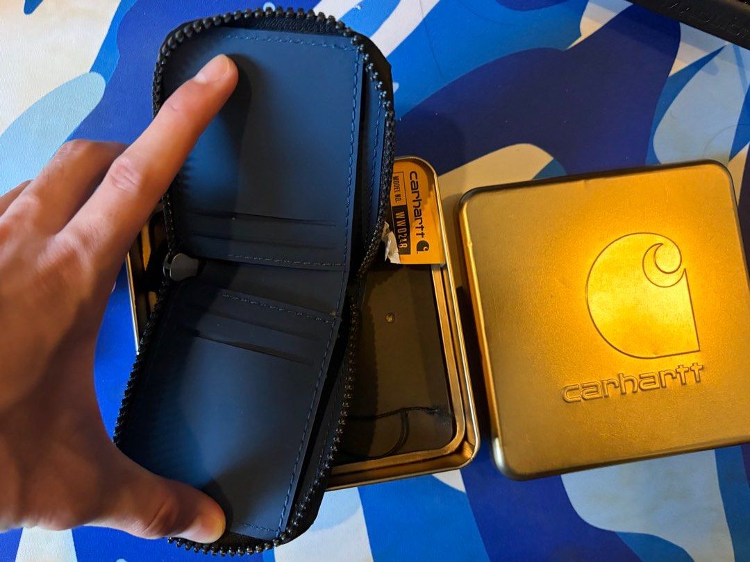 Carhartt Zip Wallet - Ocean Blue (Category: Wallets & Card Holders) located in Manila. Submitted by jaosk (Listing ID 1442819856, Image 2). Description: Carhartt 6 Cardholder , Zip wallet Purchased from the states Brand new rfs: already have a wallet.