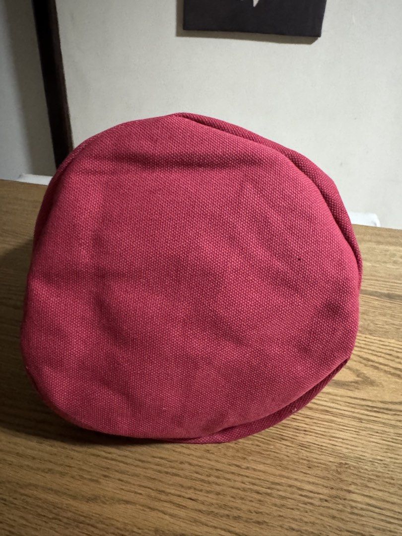 Chanel bucket bag (Category: Tote Bags) located in Cainta. Submitted by simoun19 (Listing ID 1445042936, Image 3). Description: CHANEL BEAUTE Novelty Tote Bag Bucket Shape N°1 DE Camelia Red Good condition. .