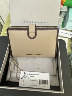 （分類：）位於 。 由 ahmanlo 提交（商品編號 1445200988，圖片 1）。簡介： 。
