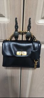 (Category: ) located in . Submitted by hk215 (Listing ID 1445162232, Image 1). Description: .
