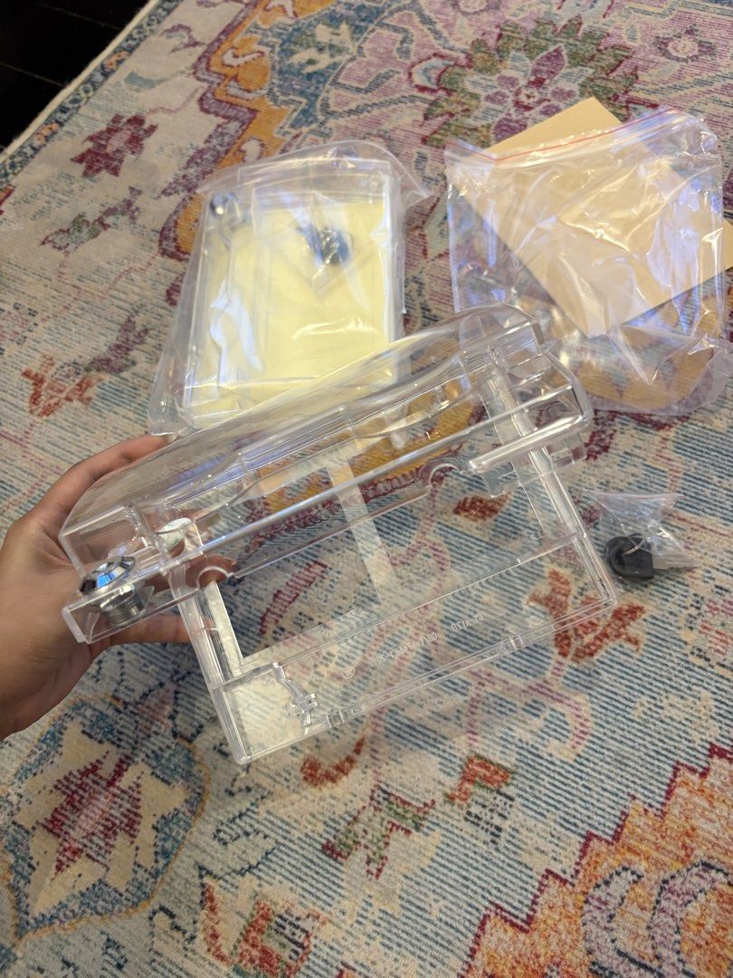 Clear Acrylic Lockable socket Box with Keys488304660280125441