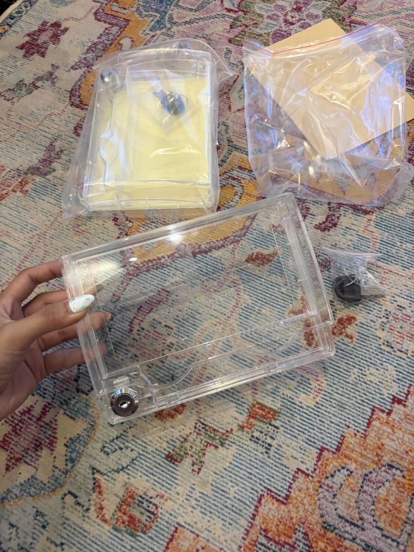 Clear Acrylic Lockable socket Box with Keys488304660280125440