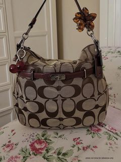 (Category: ) located in . Submitted by sph.vctr15 (Listing ID 1445191417, Image 1). Description: .
