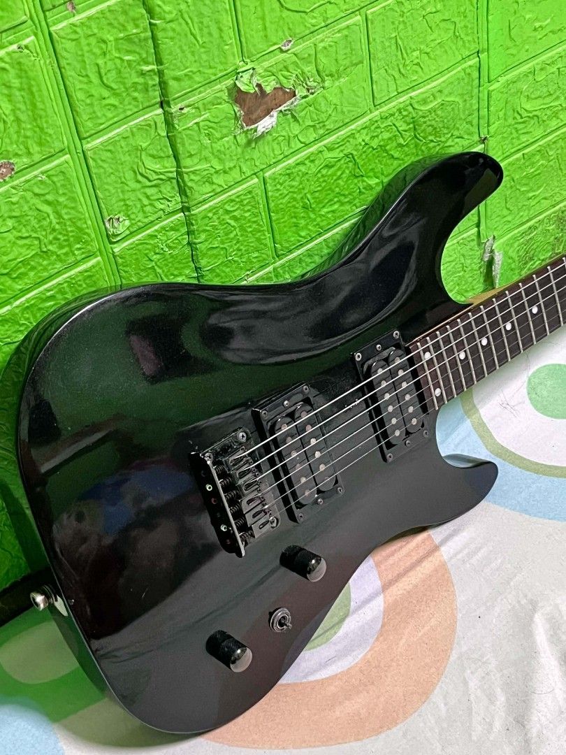 Cort Electric Guitar - Black (Category: Musical Instruments) located in Manila. Submitted by hanz.antonio08 (Listing ID 1445196344, Image 1). Description: - minor chips on body (visible on the 4th photo) - cash, gcash, or meetup (gma, dasma, imus) - may bag ng kasama - naka strap lock na rin - bagong palit strings - negotiable 11.2k.