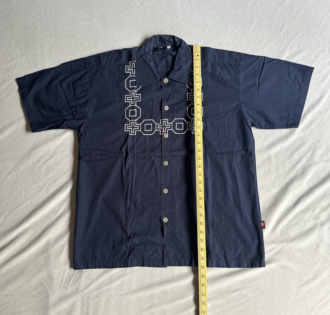Diesel Vintage Polo for Men (Category: Tshirts & Polo Shirts ) located in Aroroy. Submitted by nicadeclutterz (Listing ID 1445115042, Image 2). Description: • DIESEL VINTAGE POLO FOR MEN - original - in good condition - vintage - size L - colors may appear lighter or darker due to lighting - manage expectations as this item is preloved - dm for more details ☺️ dimes length: 28 width: 23 💰MOP: GCASH/BDO/GO TYME 🚚 MOP: JNT/LBC.