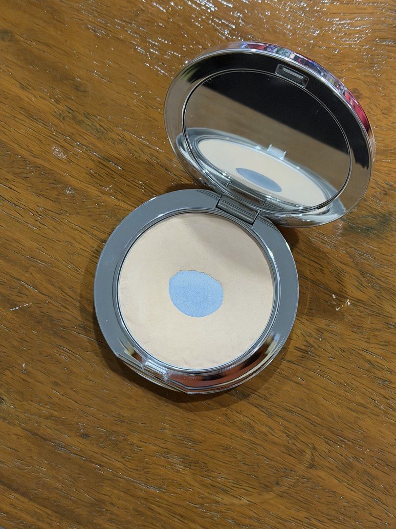 Dior Forever Nude Matte Filter Powder 02 Light (Category: Makeup) located in Manila. Submitted by sonnyangie (Listing ID 1445177193, Image 2). Description: with dior paper bag, got this from australia, as is what you see is what you get 💯 original - Dior Forever Nude Matte Filter compact powder - Shade: 02 Light - Includes mirror and applicator - Minor exterior marks on compact - Product is mostly intact - Ideal for quick touch-ups anytime, anyw