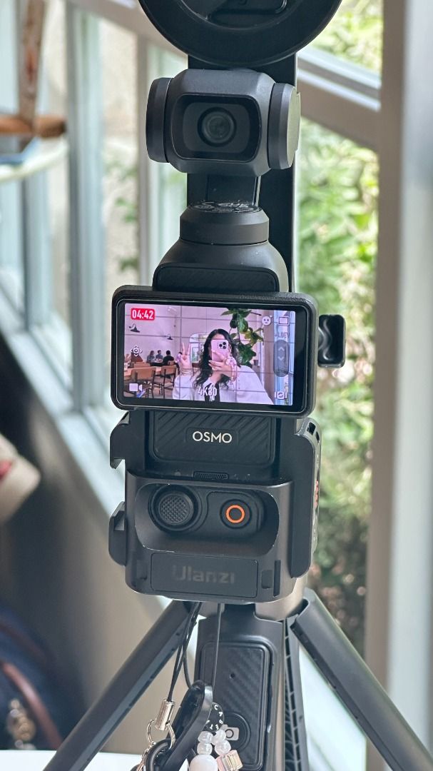 DJI OSMO Pocket 3 Gimbal Camera with Accessories (Category: Cameras) located in General Santos City (Dadiangas). Submitted by miivy19 (Listing ID 1445092053, Image 2). Description: 📸 DJI Osmo Pocket 3 ✅ Ideal for vlogging and smooth, stabilized footage ✅ Includes Ulanzi mount and other accessories (please DM for info) ✅ Choice for other mounts/tripod mounts (magsafe mount, small rig tripod) ✅ With box, standard mount and battery mount ✅ With len