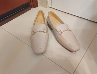 （分類：）位於 。 由 natnatchch 提交（商品編號 1445133605，圖片 1）。簡介： 。