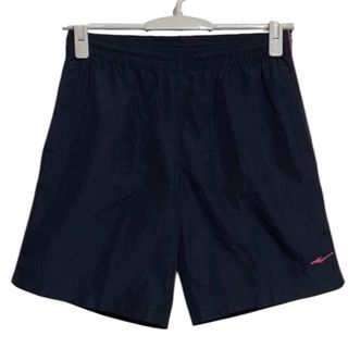 Pants/Shorts/Footwear Collection item 2