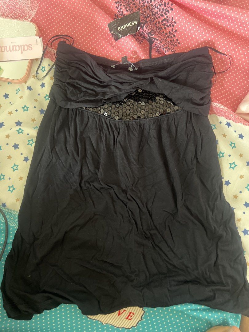 Express Black Strapless Sequin Detail Top XS (Category: Sleeveless) located in Quezon City. Submitted by unaespiritu (Listing ID 1445070371, Image 1). Description: - Brand: Express - Style: Black strapless top - Features: Ruched bust detail, sequin panel across midriff - Straps: Thin spaghetti straps - Origin: Made in Indonesia - Size: XS.