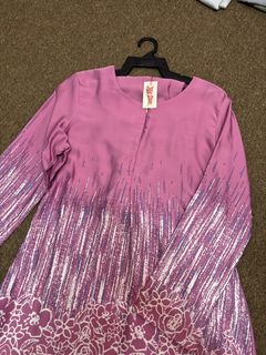 (Category: ) located in . Submitted by hotstuffpreloved (Listing ID 1445068608, Image 1). Description: .