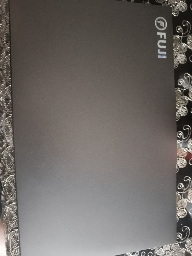 FUJI Laptop488410149227735040