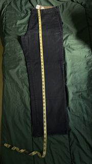 (Category: ) located in . Submitted by _preloved_bb (Listing ID 1445103615, Image 1). Description: .