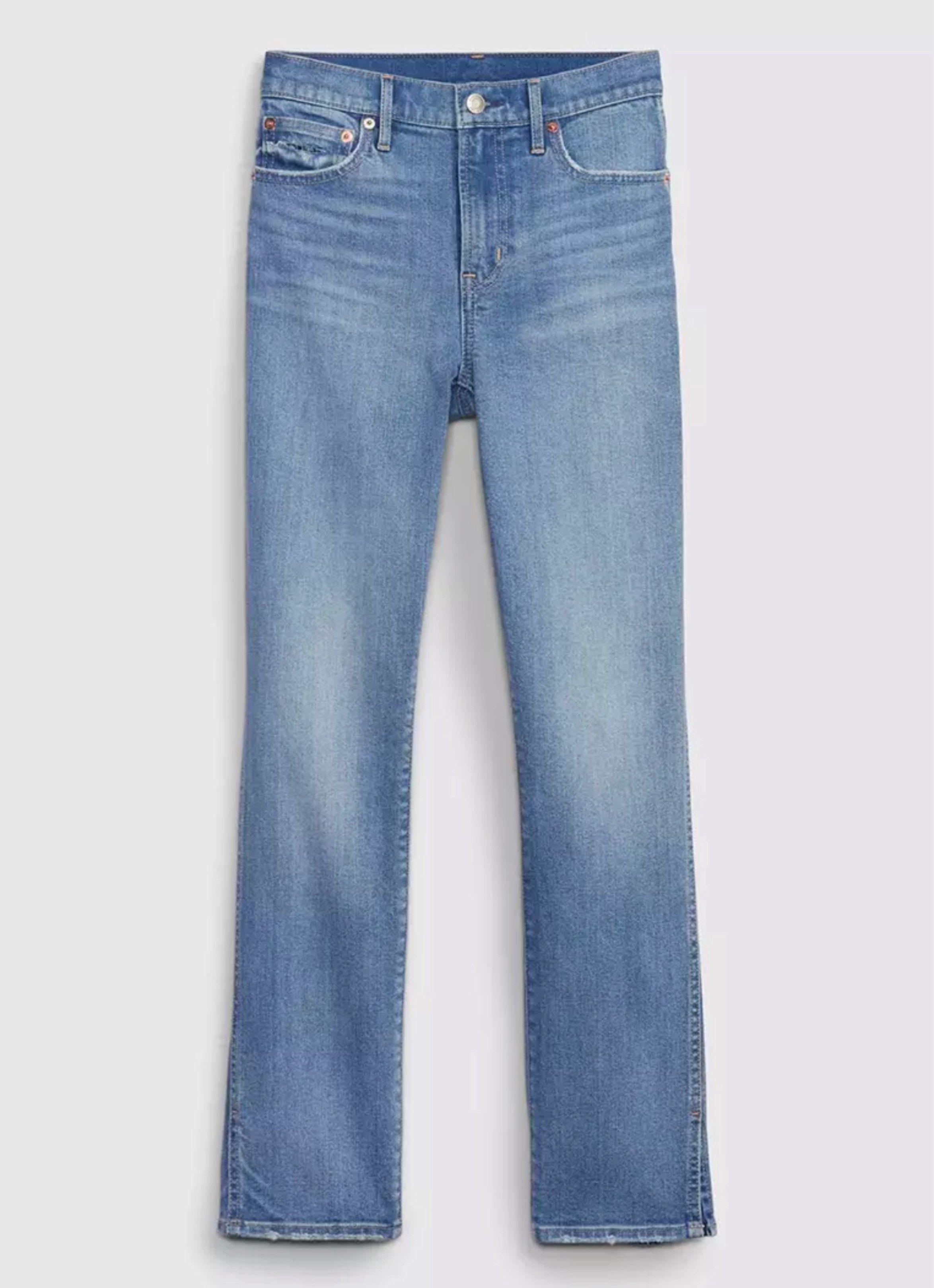 Gap Mid Rise Split-Hem Vintage Slim Jeans (Category: Jeans) located in Taytay. Submitted by oreomatcha (Listing ID 1445206107, Image 2). Description: Bought it for 3k Waistline 30 Still in good condition, price is negotiable‼️.
